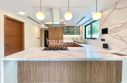 Villa - 3 Bedrooms - 4 Bathrooms for rent in Legacy - Jumeirah Park - Dubai