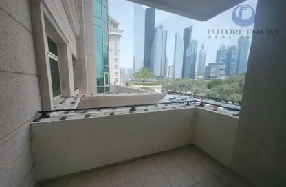 شقة - غرفة نوم - 2 حمامات للايجار في مجمع المروج - زعبيل - دبي