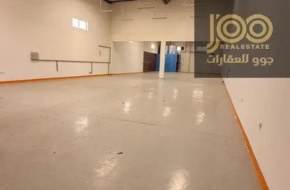 Warehouse - Studio - 1 Bathroom for rent in Umm Al Thuoob - Umm Al Quwain