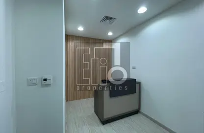 Office Space - Studio for rent in Churchill Executive Tower - Churchill Towers - Business Bay - Dubai Office Space - Studio for rent in Churchill Executive Tower - Churchill Towers - Business Bay - Dubai