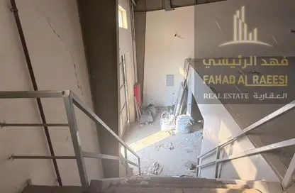 مستودع - استوديو - 1 حمام للايجار في أم الثعوب - أم القيوين