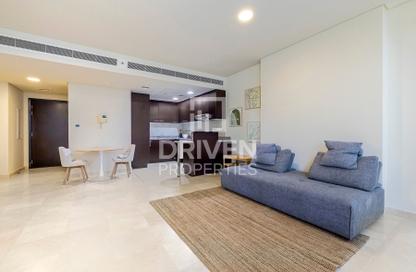 Apartment - 1 Bedroom - 2 Bathrooms for sale in Sky Gardens - DIFC - Dubai