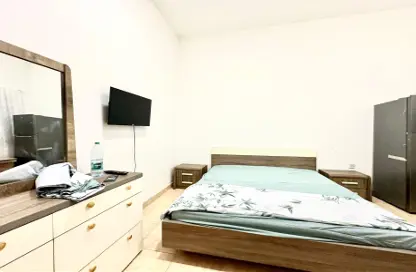 Apartment - Studio - 1 Bathroom for rent in Hadbat Al Zafranah - Muroor Area - Abu Dhabi