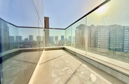 Apartment - 2 Bedrooms - 2 Bathrooms for rent in Al Marjan Tower - Al Falah Street - City Downtown - Abu Dhabi