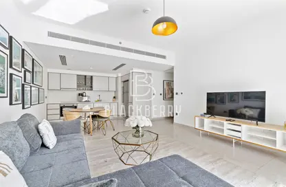 Apartment - 2 Bedrooms - 2 Bathrooms for sale in Sunrise Bay - EMAAR Beachfront - Dubai Harbour - Dubai
