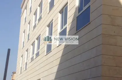 عمارة بالكامل - 8 غرف نوم - 8 حمامات للبيع في الفلاح - تجارية مويلح - الشارقة