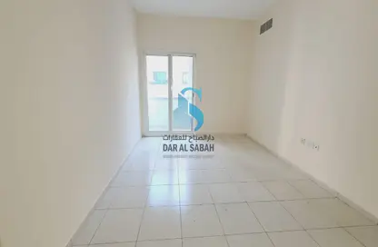 Apartment - 3 Bedrooms - 3 Bathrooms for rent in Al Nada Tower - Al Nahda - Sharjah