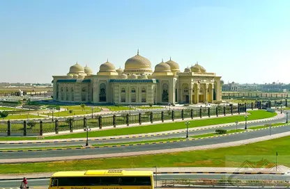 Apartment - 2 Bedrooms - 3 Bathrooms for rent in Muwaileh 29 Building - Muwaileh - Sharjah