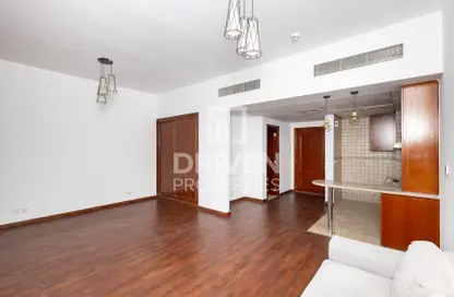 Apartment - 1 Bathroom for rent in Bennett House 2 - Bennett House - Motor City - Dubai