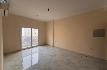 شقة - غرفة نوم - 2 حمامات للايجار في الجرف 3 - الجرف - عجمان وسط المدينة - عجمان