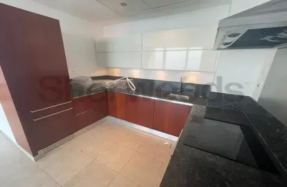 شقة - غرفة نوم - 2 حمامات للايجار في برج ميز - شارع الشيخ زايد - دبي