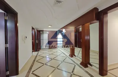 بنتهاوس - 3 غرف نوم - 4 حمامات للايجار في برج النخيل - الخالدية - أبوظبي