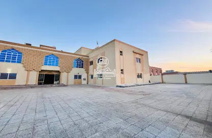 Apartment - 3 Bedrooms - 3 Bathrooms for rent in Mohamed Bin Zayed City - Abu Dhabi