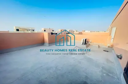 Townhouse - 2 Bedrooms - 3 Bathrooms for rent in Hydra Village - Abu Dhabi
