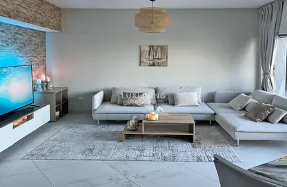 Apartment - 7+ Bedrooms - 1 Bathroom for rent in MAG 540 - Mag 5 Boulevard - Dubai South (Dubai World Central) - Dubai