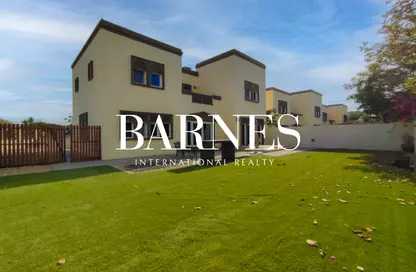 Villa - 3 Bedrooms - 5 Bathrooms for rent in Regional - Jumeirah Park - Dubai