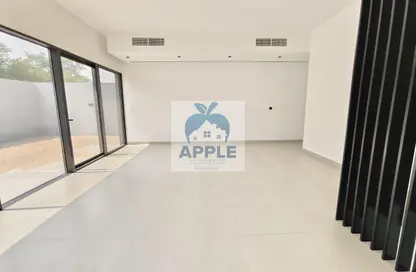 فيلا - 3 غرف نوم - 5 حمامات للايجار في روبينيا - مسار - تلال سيتي - الشارقة