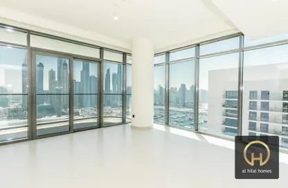 Apartment - 3 Bedrooms - 3 Bathrooms for rent in Marina Vista - EMAAR Beachfront - Dubai Harbour - Dubai