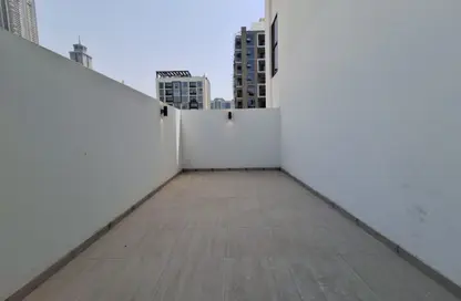 Apartment - 2 Bedrooms - 3 Bathrooms for rent in Jumeirah Garden City - Al Satwa - Dubai