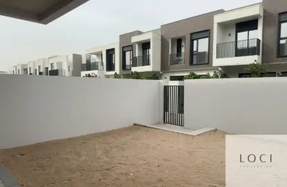 Townhouse - 3 Bedrooms - 4 Bathrooms for rent in Greenviews 2 - EMAAR South - Dubai South (Dubai World Central) - Dubai