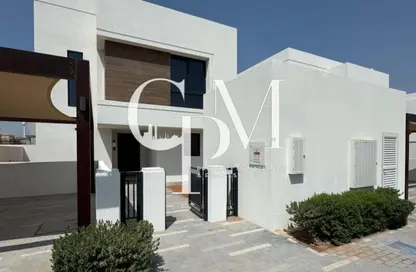 Villa - 3 Bedrooms - 4 Bathrooms for rent in Noya Luma - Noya - Yas Island - Abu Dhabi