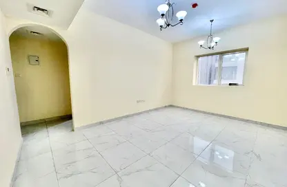 Apartment - 1 Bedroom - 2 Bathrooms for rent in Muwaileh 29 Building - Muwaileh - Sharjah