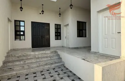 فيلا - 6 غرف نوم - 5 حمامات للايجار في خت - رأس الخيمة