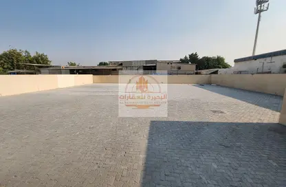 أرض - استوديو للايجار في المنطقة الصناعية 11 - المنطقة الصناعية بالشارقة - الشارقة
