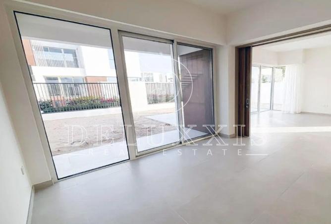 15040425 - Property Image 3