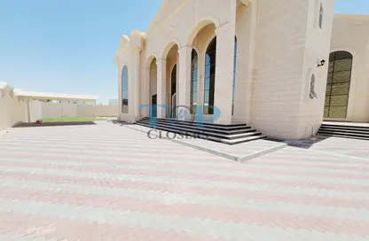 Villa - 5 Bedrooms for sale in Dhaher 5 - Al Dhahir - Al Ain