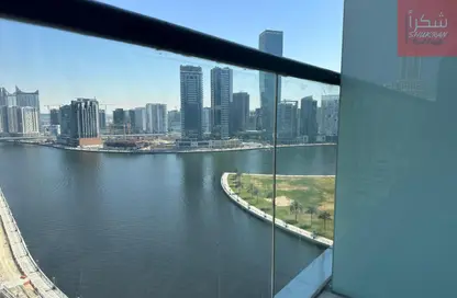 Apartment - Studio - 1 Bathroom for rent in Bay's Edge - Business Bay - Dubai