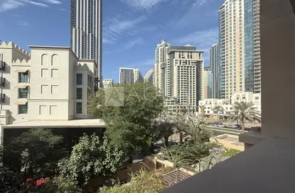 شقة - 2 غرف نوم - 3 حمامات للايجار في كمون 4 - كمون - دبي القديمة - وسط مدينة دبي - دبي