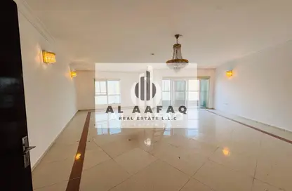 Apartment - 3 Bedrooms - 4 Bathrooms for rent in Al Marwa Tower 3 - Al Marwa Towers - Al Khan - Sharjah