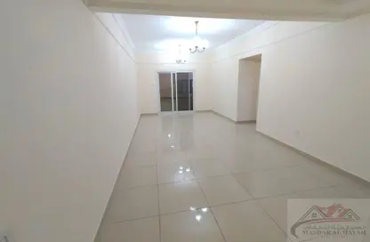 Apartment - 3 Bedrooms - 3 Bathrooms for rent in Al Thani Muwaileh - Muwaileh Commercial - Sharjah