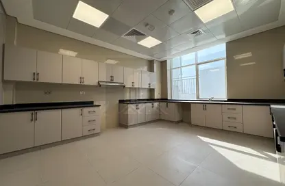 Apartment - 2 Bedrooms - 2 Bathrooms for rent in Khalifa City A - Khalifa City - Abu Dhabi