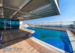 Apartment - 3 bedrooms - 5 bathrooms for rent in Golden Falcon Tower - Hamdan Street - Abu Dhabi