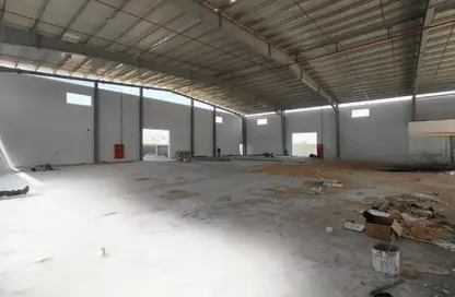 Warehouse - Studio - 1 Bathroom for rent in Umm Al Thuoob - Umm Al Quwain