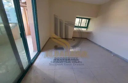 Apartment - 2 Bedrooms - 2 Bathrooms for rent in Al Dewan Towers - Al Nakhil 2 - Al Nakhil - Ajman