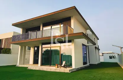 Villa - 5 Bedrooms - 7 Bathrooms for sale in Souk Al Jubail - Al Jubail Island - Abu Dhabi