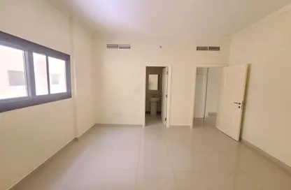 Apartment - 1 Bedroom - 2 Bathrooms for rent in Muwaileh 29 Building - Muwaileh - Sharjah