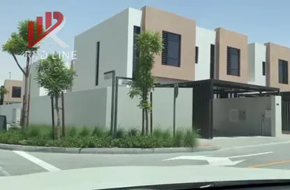 Townhouse - 3 Bedrooms - 4 Bathrooms for sale in Al Suyoh - Sharjah