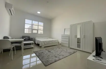 Apartment - 1 Bathroom for rent in Shakhbout City - Abu Dhabi