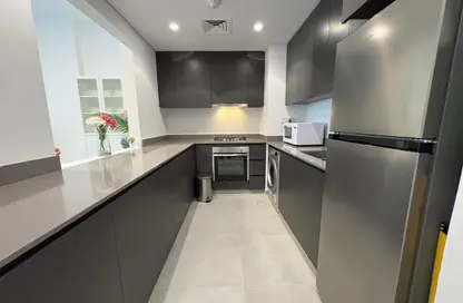 شقة - غرفة نوم - 2 حمامات للايجار في الطراز - حي نسيج - الجادة - الشارقة