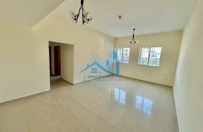 شقة - غرفة نوم - 2 حمامات للايجار في مبنى فيصل - عود ميثاء - بر دبي - دبي