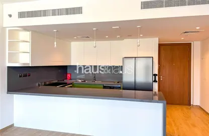 Apartment - 2 Bedrooms - 3 Bathrooms for rent in Central Park Building 1 - Central Park at City Walk - City Walk - Dubai