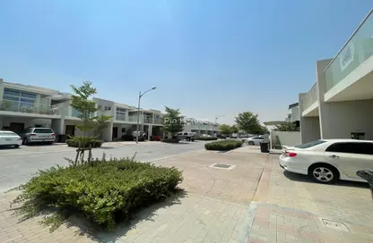 Townhouse - 3 Bedrooms - 3 Bathrooms for rent in Vardon - Damac Hills 2 - Dubai