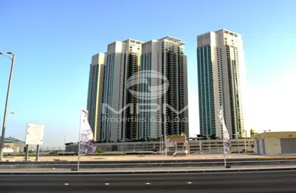 Apartment - 2 Bedrooms - 3 Bathrooms for rent in Burooj Views - Marina Square - Al Reem Island - Abu Dhabi