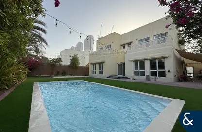 Villa - 5 Bedrooms - 5 Bathrooms for rent in Meadows 2 - Meadows - Dubai