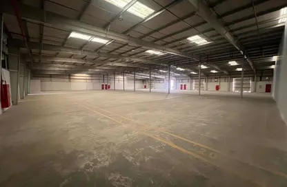 Warehouse - Studio - 1 Bathroom for rent in Al Sajaa Industrial - Al Sajaa - Sharjah