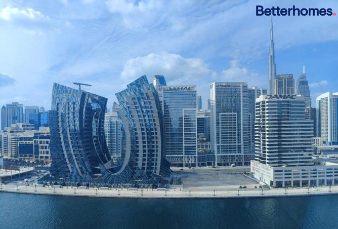 Hamilton on the bay for sale on sale